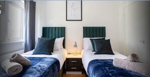 4 bedrooms, iron/ironing board, travel crib, free WiFi