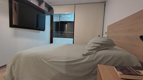 Comfort Apartment, Balcony, City View | Free WiFi