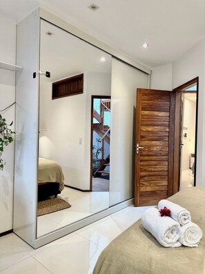 Family House, 2 Bedrooms, Private Pool | Free WiFi