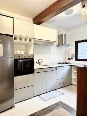Nhà dành cho gia đình, 2 phòng ngủ, hồ bơi riêng | Bếp riêng