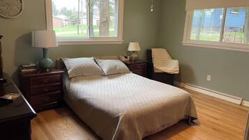 3 bedrooms, WiFi, bed sheets