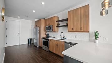 Microwave, oven, stovetop, dishwasher