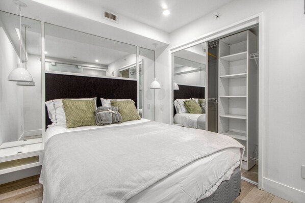 1 bedroom, WiFi, bed sheets