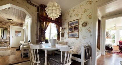 Charming holiday home with views of the landscape and close to Lake VĂ€ttern |SE08084