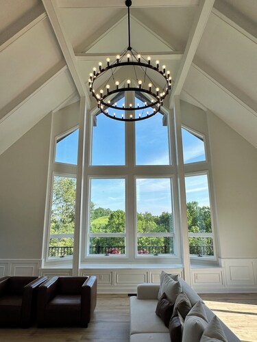 White Pines Lodge-360° views, spacious, serene, spa-like master en suite