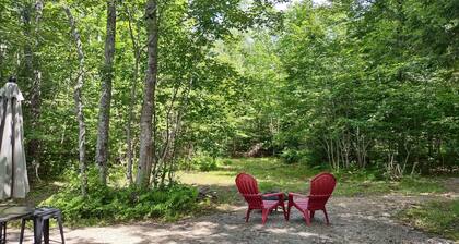 Tiny Tiny Caboose Cabin Replica