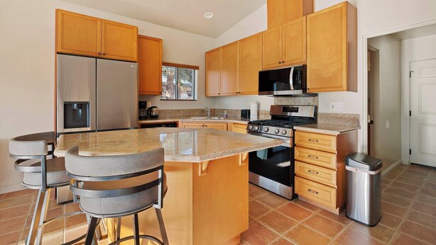 Private kitchen - Casita 86153 - Sofa Sleeper Only (Coachella)