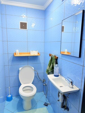 Towels, soap, toilet paper