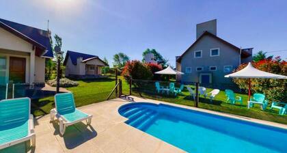 Brisas del Cerro Cabins -