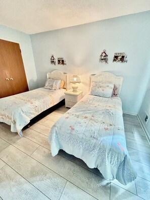 2 bedrooms, iron/ironing board, travel crib, free WiFi