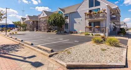 Coastal Gem in Seaside Heights – 2BR Townhome, Steps to Beach + Badges