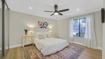 1 chambre, fer et planche Ă repasser, Wi-Fi, draps fournis