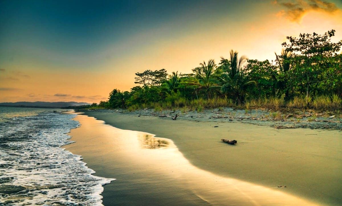 Beach nearby, white sand