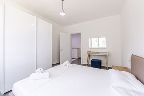 1 makuuhuone, silitysrauta/-lauta, ilmainen Wi-Fi, vuodevaatteet