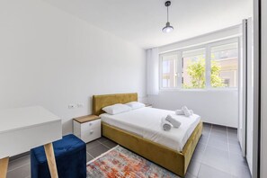 1 bedroom, iron/ironing board, free WiFi, bed sheets