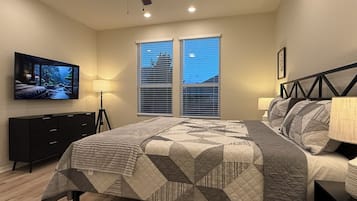 4 bedrooms, iron/ironing board, WiFi, bed sheets