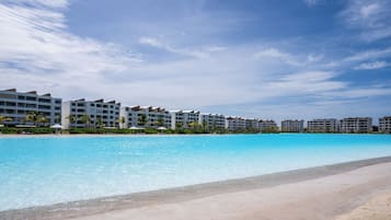 Sun loungers, beach towels