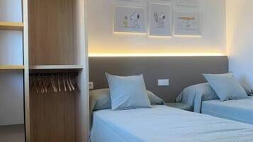 2 camere, ferro/asse da stiro, culla da viaggio, Wi-Fi gratuito