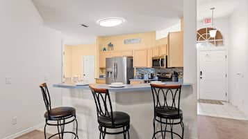 House, Multiple Beds, Pool Access, Pool View (Poolside At Calabay) | Private kitchen | Fridge, microwave, oven, dishwasher