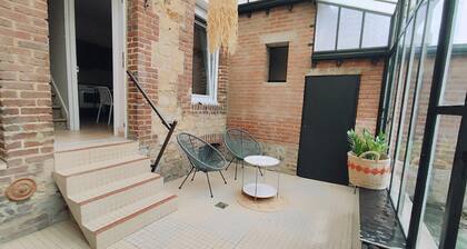 LA MAISON DU VOYAGEUR TOQUÉ