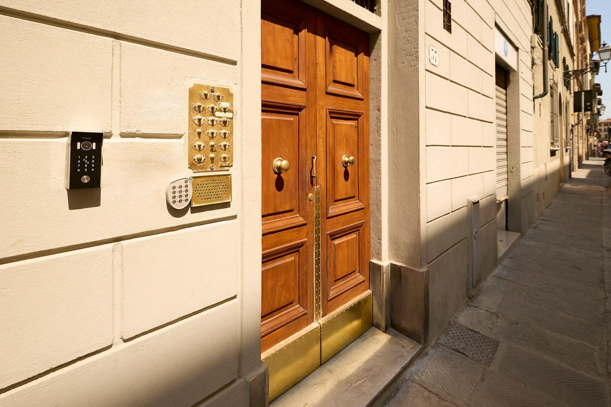 Basic Double Room | In-room safe, desk, blackout drapes, soundproofing