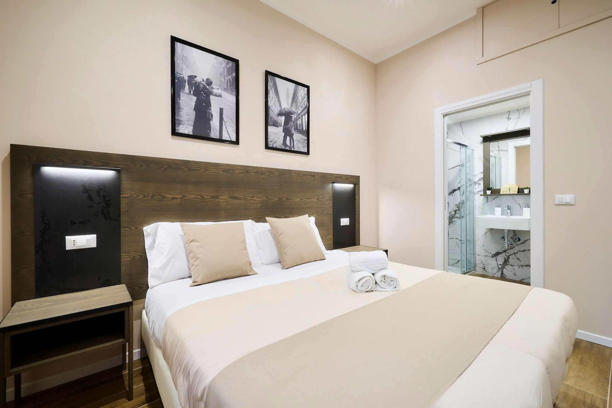 Superior-Doppelzimmer | Zimmersafe, Schreibtisch, Verdunkelungsvorhänge, schallisolierte Zimmer