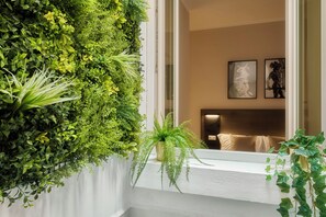 Habitación básica doble de uso individual, 1 cama doble | Terraza o patio