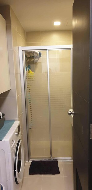 Skrivebord og skrivebord for bærbar PC