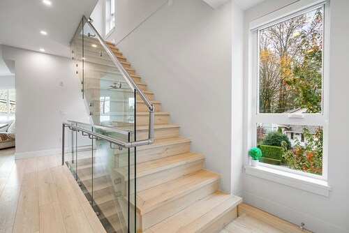 Brand New 3 Bed 3 Bath Townhouse