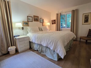 5 makuuhuonetta, silitysrauta/-lauta, Wi-Fi