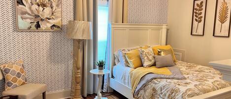 4 bedrooms, desk, iron/ironing board, WiFi