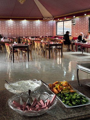 Free daily buffet breakfast