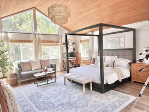 3 bedrooms, WiFi, bed sheets, wheelchair access