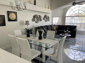 Apartment - Grand Luxury 3BR Penthouse Near Disney Parks 2 (Kissimmee)