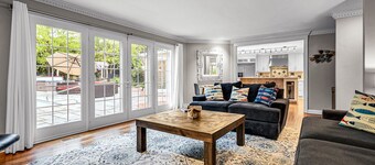 Lighthouse | 9BR Resort · Pool · Arcade · Hot Tub