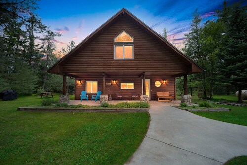 Camp Arrowhead: Fresh Air & Fresh Blooms—Springtime on the Manistee River