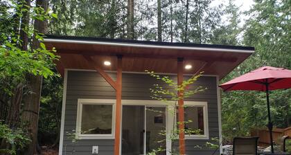 Madrona Cabin 1-bedroom cabin in Sequim
