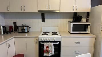 Micro-ondas, fogão, cooktop