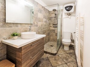 Bathroom - Tamarissime by Interhome (La Seyne Sur Mer, Les Sablettes)