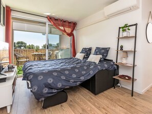 1 bedroom, Internet - Tamarissime by Interhome (La Seyne Sur Mer, Les Sablettes)