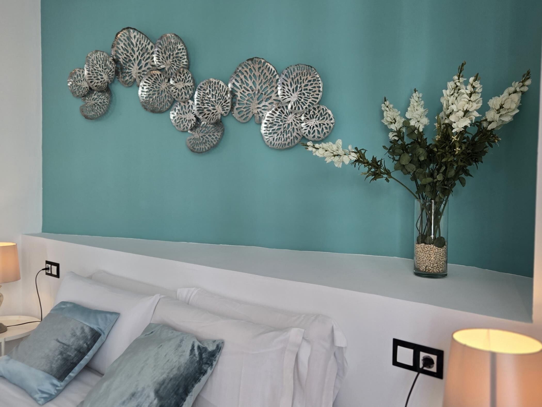 Fer et planche à repasser, accès Internet, draps fournis