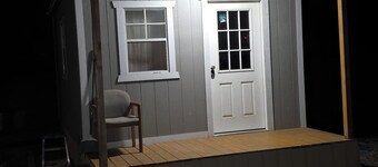 Cool cabin with AC in Kelso