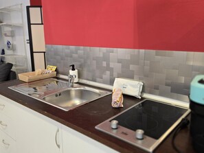 Fridge, microwave, coffee/tea maker, toaster