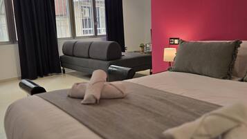 1 slaapkamer, een strijkplank/strijkijzer, internet, beddengoed