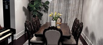 Cozy Room In Fantastic Cypress with Wi-Fi, AC.