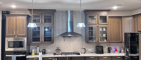Microwave, oven, stovetop, dishwasher