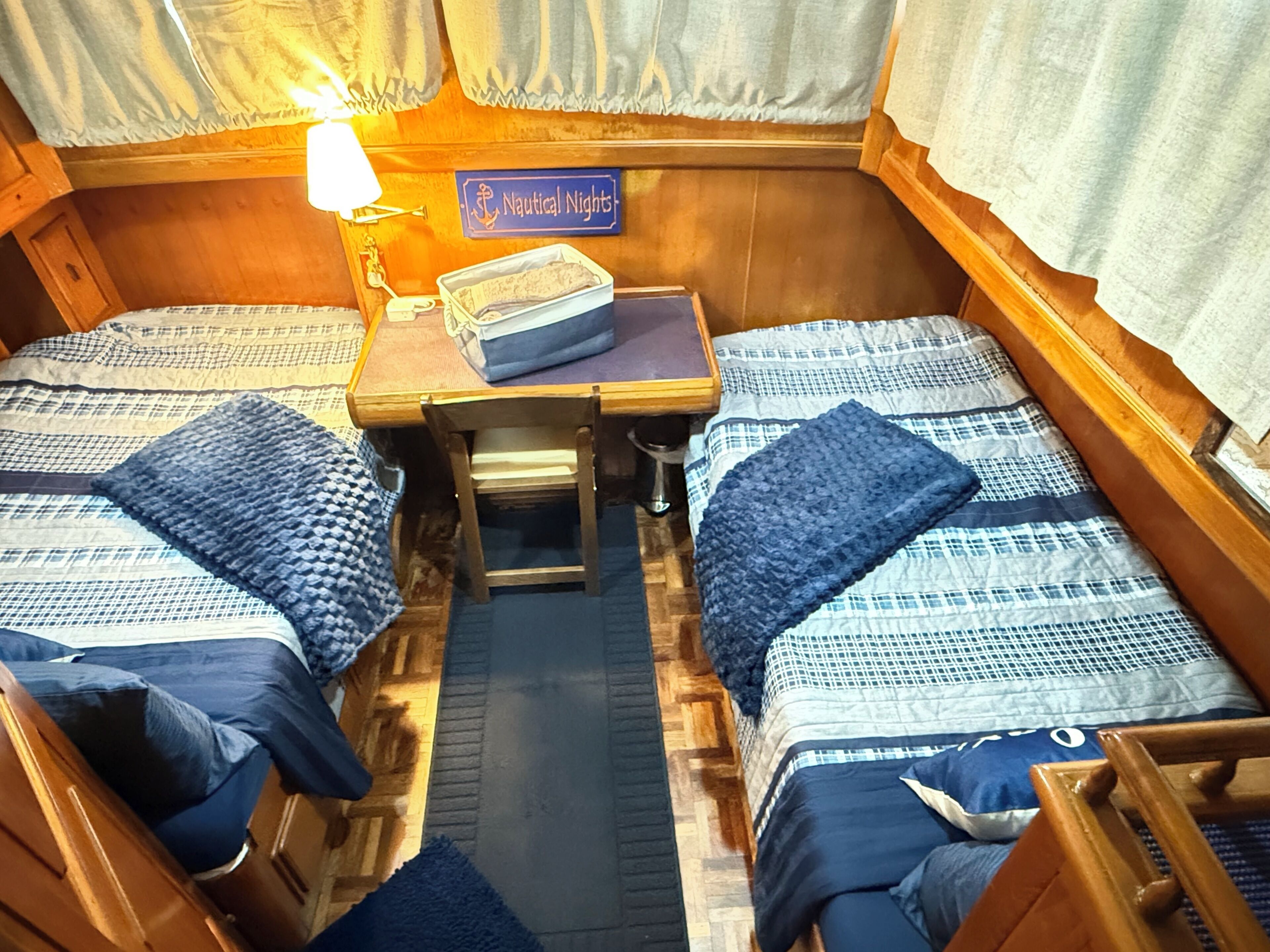 2 chambres, bureau, fer et planche à repasser, Wi-Fi gratuit