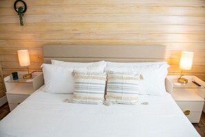 Tabla de planchar con plancha, cuna de viaje y wifi gratis