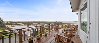 Luxurious Hilltop Home with Direct Dune Access