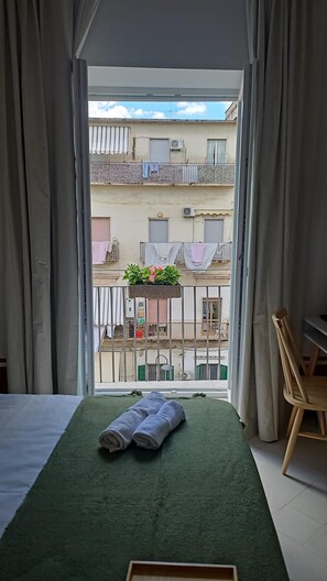 Double or Twin Room, 1 King Bed, Balcony, City View | Premium bedding, down duvets, free minibar, in-room safe - Tresette Porta Capuana (Naples)